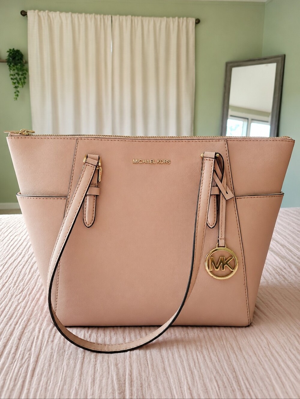 Michael Kors Charlotte Shoulder Bag Large - Powder Blush.